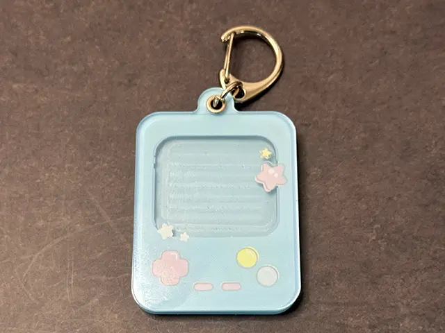 ダイソーのフォトキーホルダー（ゲームモチーフ）